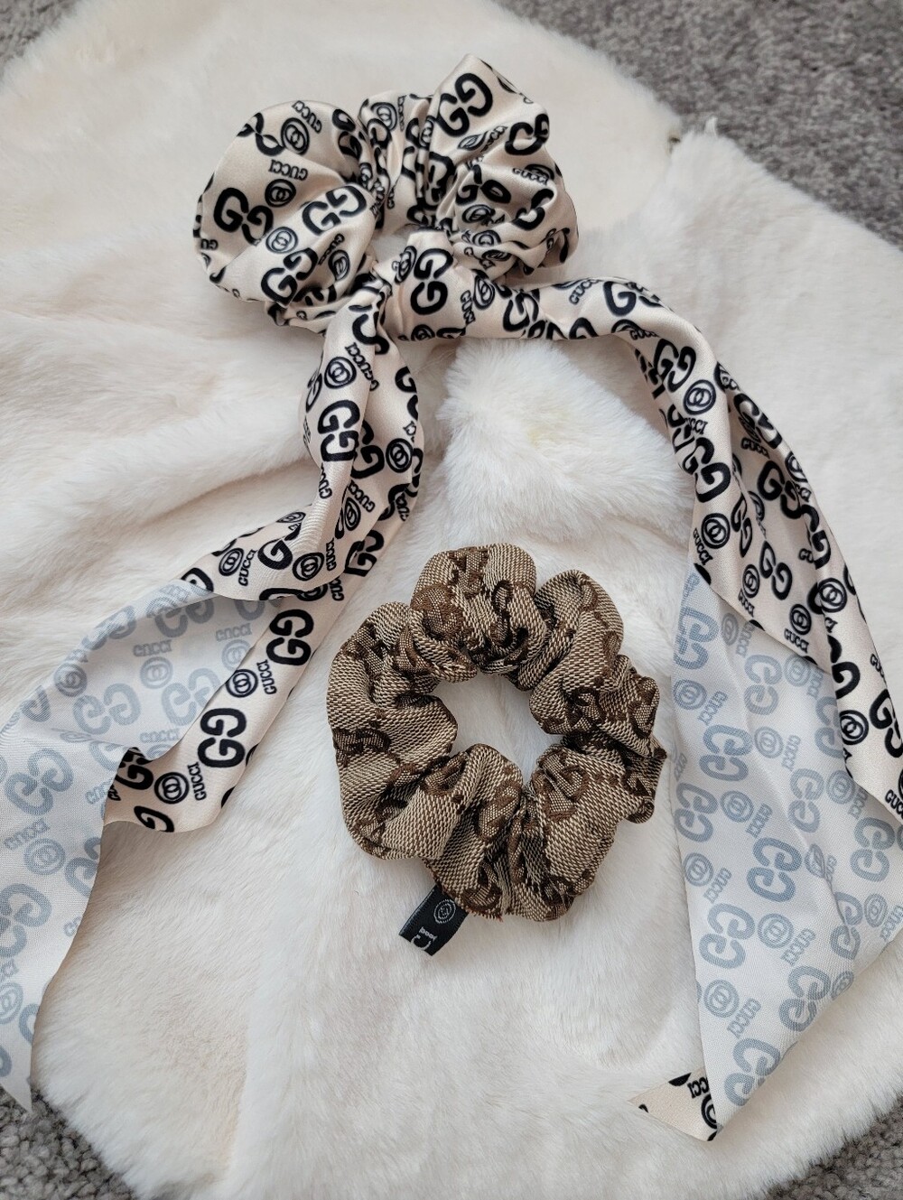1pc Biege Or Brown Stylish Hair Tie Scrunchie